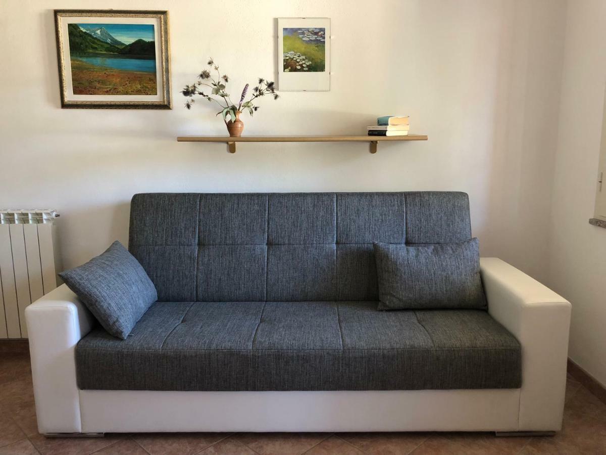 Appartamento In Villa Andreina โอโรเซย ภายนอก รูปภาพ